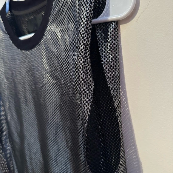 RTA Mesh Tank Top Men’s Small Silver - Picture 3 of 8